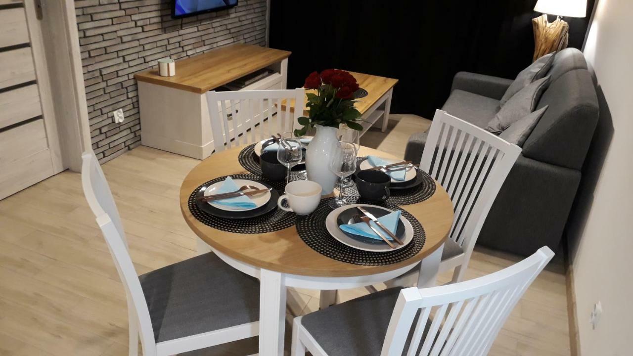 Apartament Oliwka Z Prywatnym Miejscem Postojowym Kolobrzeg Dış mekan fotoğraf
