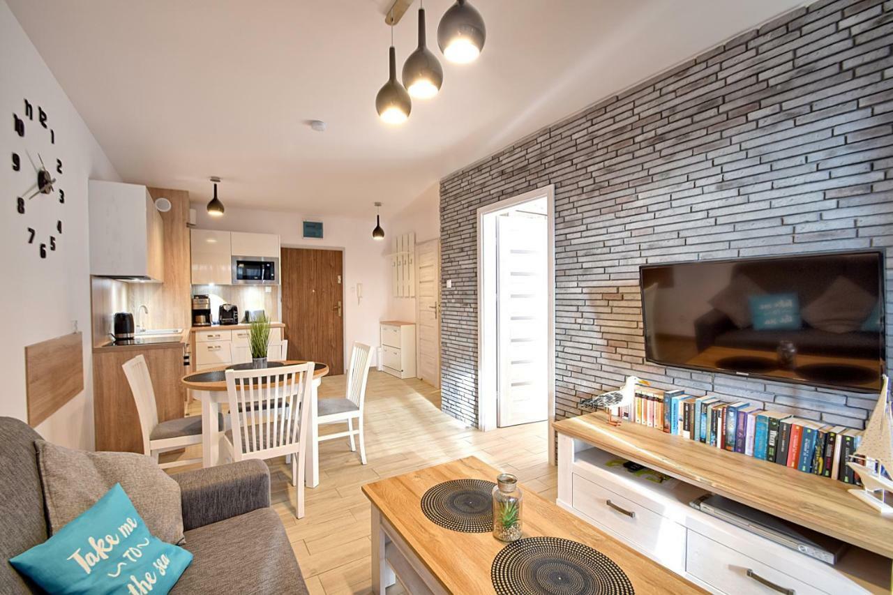 Apartament Oliwka Z Prywatnym Miejscem Postojowym Kolobrzeg Dış mekan fotoğraf